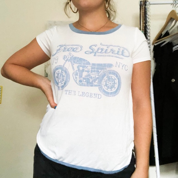 Graphic tee - Picture 2 of 3